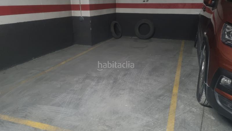 Foto 637ecf25-8234-4840-8056-b961d35e0fb0. Parking coche en Carretas - Pajarita Albacete