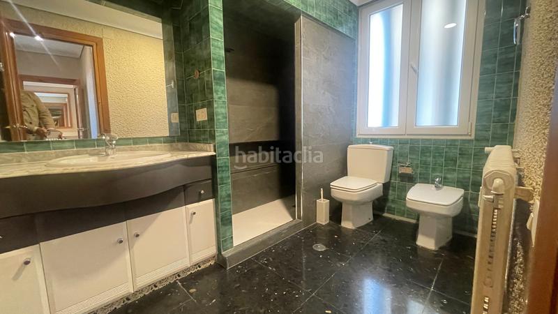Foto 55750b6f-1444-4123-9e6f-170aaccad601. Rent penthouse with heating parking in Centro Albacete