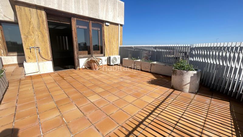 Foto 8117f565-3996-4c04-bd11-a2345f0f5862. Rent penthouse with heating parking in Centro Albacete