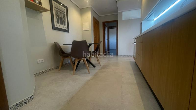 Foto e9652716-5bff-4ec2-8983-ba62a6c33784. Rent penthouse with heating parking in Centro Albacete