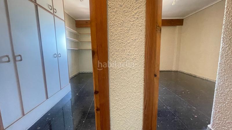 Foto f08d43dd-f5a8-4268-b8a1-42e9c98a0ec5. Rent penthouse with heating parking in Centro Albacete