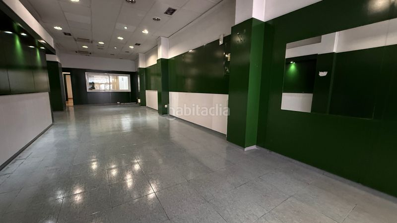 Foto 1075ca23-2a4d-468c-bc83-0647e71b81b9. Local comercial a calle teodoro camino 23 a Centro Albacete