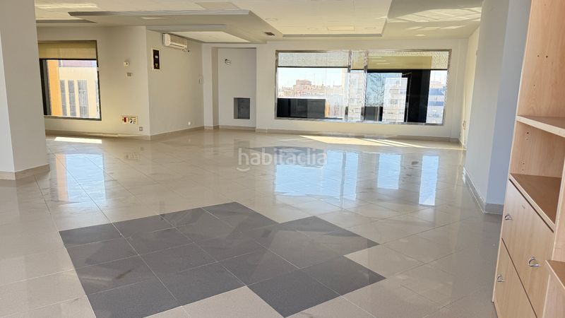 Foto 01ad1387-dc92-40aa-883c-a312aa083744. Bureau avec chauffage dans Centro Albacete