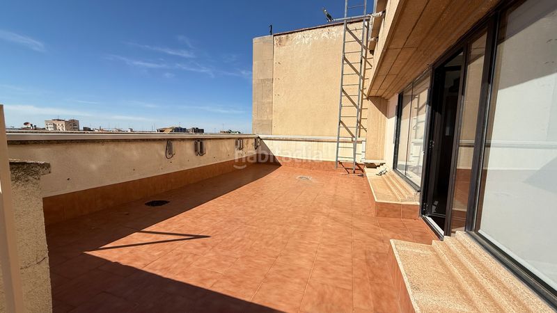 Foto 96e240b3-4d9f-4c26-a67a-4aaea2b1dacc. Bureau avec chauffage dans Centro Albacete