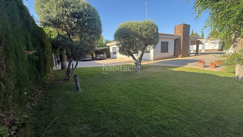 Foto f1c069f6-78a6-4172-af71-8db54c3cf300. Xalet amb xemeneia calefacció aparcament piscina a Albacete