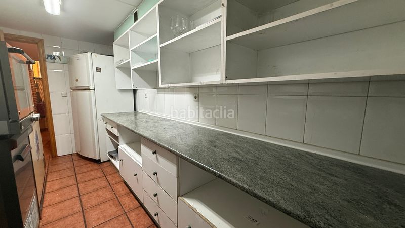 Foto a66c809a-4b65-48a4-a943-16d077cc7814. Local comercial a calle calderón de la barca 21 a Albacete
