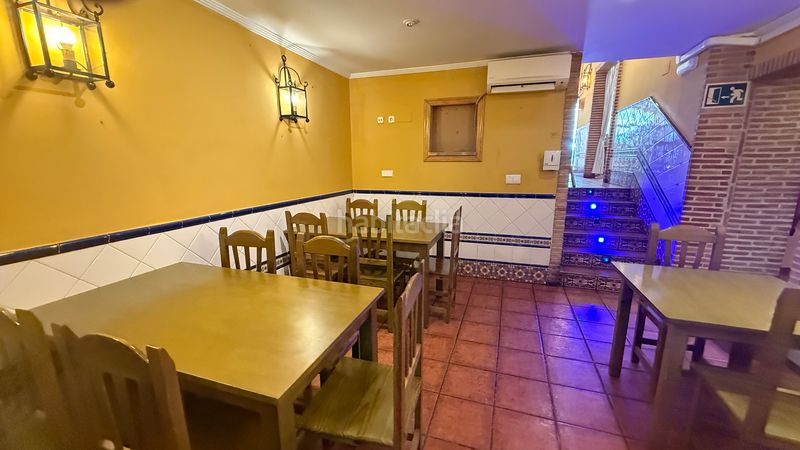 Foto d1b2f8de-ff2d-48e2-8379-9b6d80ede4d5. Local comercial a calle calderón de la barca 21 a Albacete