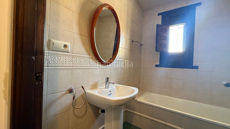 Foto a4464f62-8a1d-43f5-bc19-5b0ef5adf835. Edificio in Tobarra