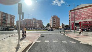Local Comercial  Calle puerta de valencia