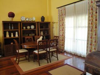 Lloguer Xalet a Carrascal de Barregas. Chalet en alquiler en urbanización  campo de golf, 3 dormitorios