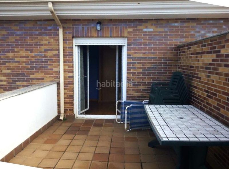 Foto 7849b96b-067e-419b-ab77-5724ed33bd92. Casa adossada amb calefacció aparcament piscina a Carrascal de Barregas