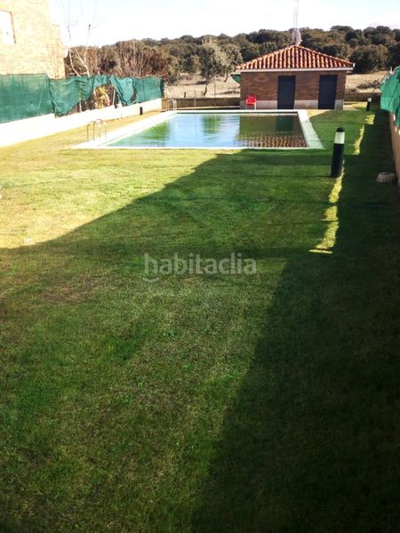 Foto 7938ef56-ce07-47ca-9ef3-e56f99308fce. Casa adossada amb calefacció aparcament piscina a Carrascal de Barregas