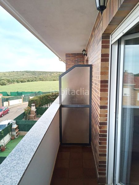 Foto 974283b1-4dd2-4583-ba20-9f29f963cd28. Casa adossada amb calefacció aparcament piscina a Carrascal de Barregas