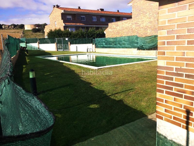 Foto c5eae6ae-8433-4c99-b9da-55ce75197335. Casa adossada amb calefacció aparcament piscina a Carrascal de Barregas