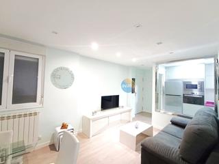 Affitto Piccolo appartamento  Rúa mayor. Apartamento en alquiler en centro  rua, 1 dormitorio.