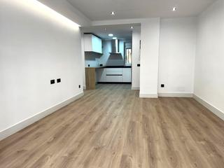 Etagenwohnung  Campoamor. Piso en venta en alamedilla, 3 dormitorios.