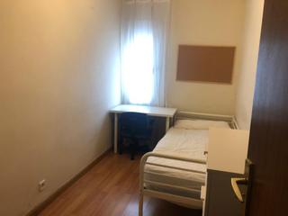 Location Appartement à Garrido Sur. Habitación en alquiler en alamedilla, 4 dormitorios.
