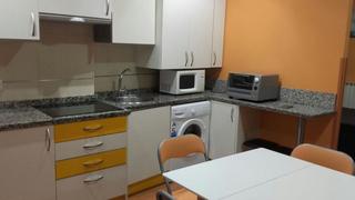 Miete Studiowohnung in Universidad - Tenerías. Estudio en alquiler en barrio  antiguo.