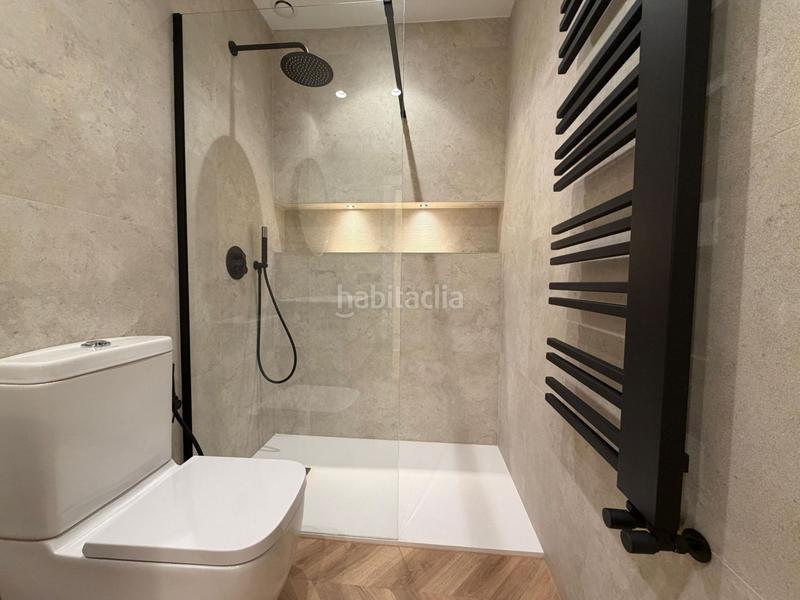 Foto 8f8de243-ed26-45d7-887b-0511358c6940. Piso  en venta en Centro, 3 dormitorios. en Centro Salamanca