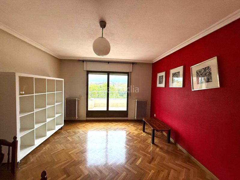 Foto 2cdeee02-41cf-4048-9bd7-65dd641e5ae0. Àtic amb calefacció aparcament piscina a Tejares - Chamberí - Alcades Salamanca