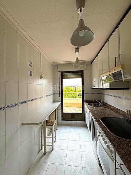 Foto 5c6464ac-f30b-4cd1-9052-2290f34f3a42. Àtic amb calefacció aparcament piscina a Tejares - Chamberí - Alcades Salamanca