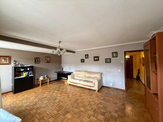 Piso  Obispo alcolea. Piso en venta en ctra. ledesma, 3 dormitorios.