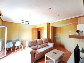 Miete Etagenwohnung in Vidal. Piso en alquiler en barrio  vidal, 3 dormitorios.