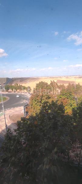 Foto 0162b0af-c4cc-44ef-b577-252d322379d8. Piso vivienda totalmente exterior con amplias vistas en carretera de ledesma en Salamanca