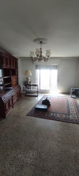 Foto 5a69ddcc-28e0-4ee8-b02f-182af939b224. Piso vivienda totalmente exterior con amplias vistas en carretera de ledesma en Salamanca