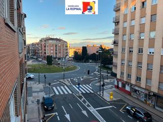 Pis  Avenida de los comuneros. Piso en avenida de comuneros