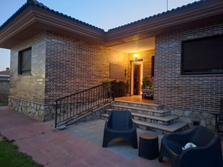 Chalet  Calle clavijal. Magnífico chalet en san cristóbal de la cuesta