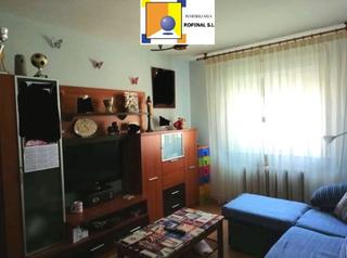 Flat in Castellanos de Villiquera