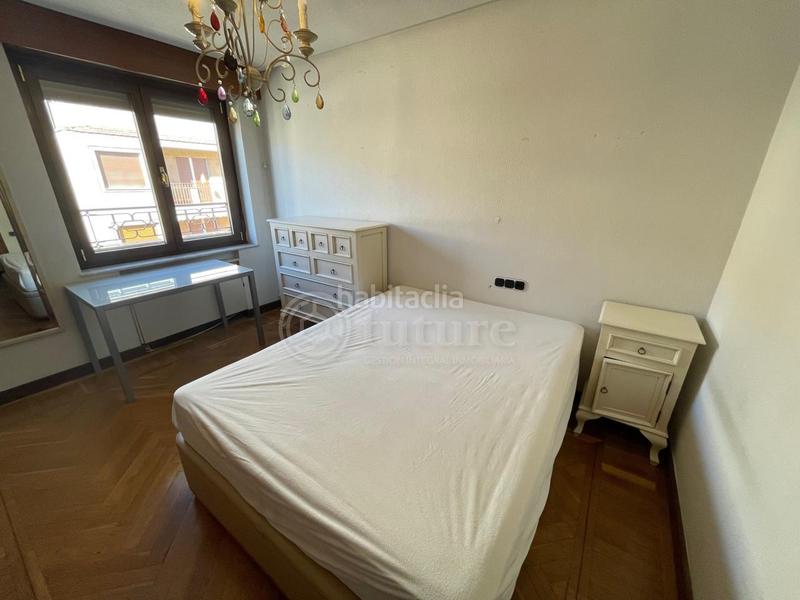 Foto bbd05490-43c2-4d08-a541-418b622c4872. Rent flat with heating in San Vicente - Las Úrsulas Salamanca