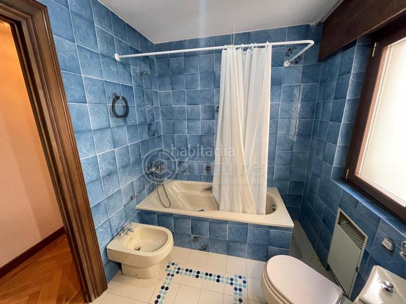 Foto c468b3f5-266f-4c0b-8c30-c0e65957522e. Rent flat with heating in San Vicente - Las Úrsulas Salamanca