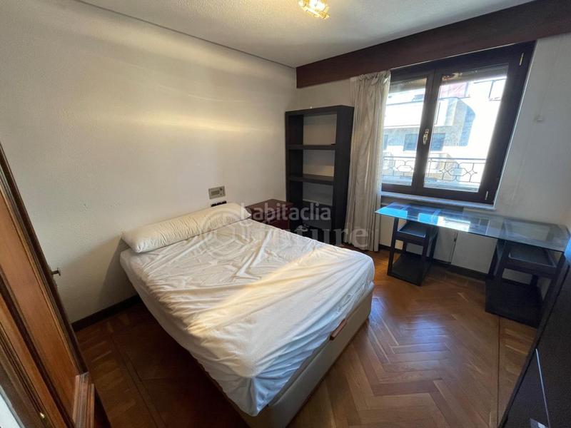 Foto 41e6e7f3-326a-4034-bed2-5e2c2bd35ed4. Alquiler piso en San Vicente - Las Úrsulas Salamanca