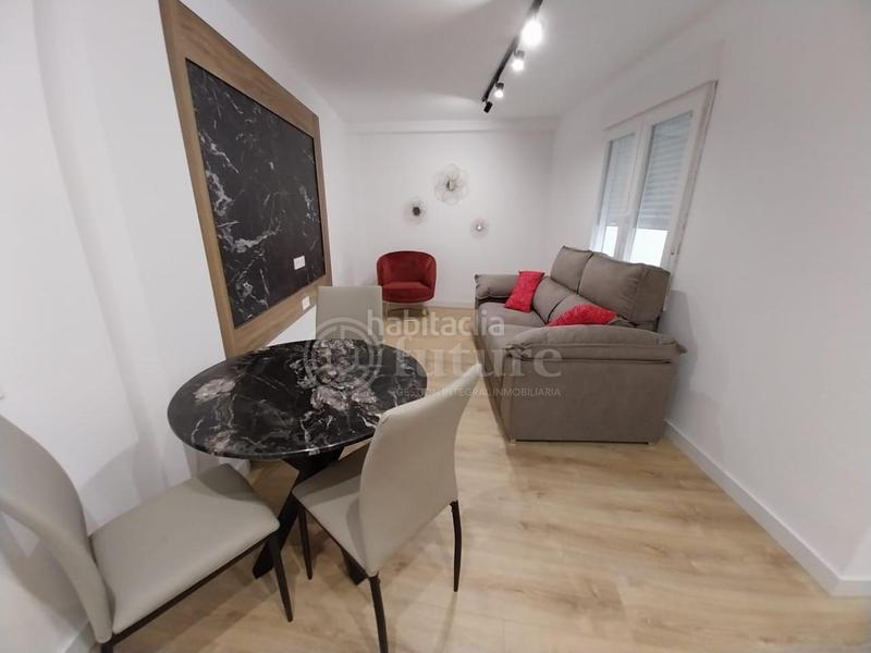 Foto 6e936d8f-168f-4eb5-b66e-cea17be819e0. Miete etagenwohnung mit heizung in Carmelitas Salamanca