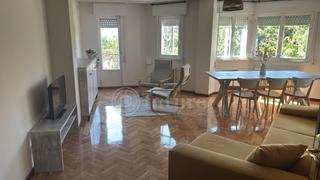 Flat in Calle Valverdón