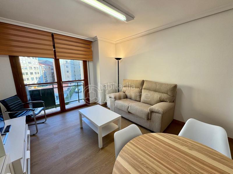 Foto ce85dd71-b0bf-4d92-a588-2ed356e5e918. Rent flat with heating in Garrido Sur Salamanca