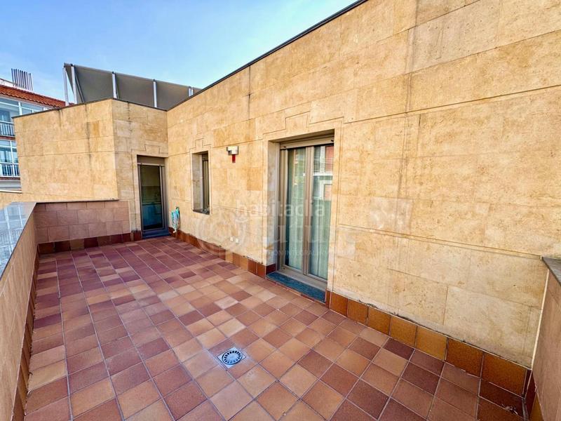Foto 927acbf6-5686-4d54-95d0-1ba5fb09dc8c. Rent penthouse with heating parking in San Esteban - San Cristóbal Salamanca
