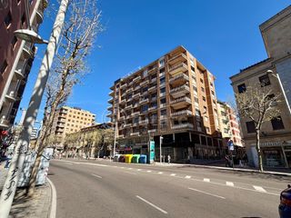 Flat  Avenida de mirat