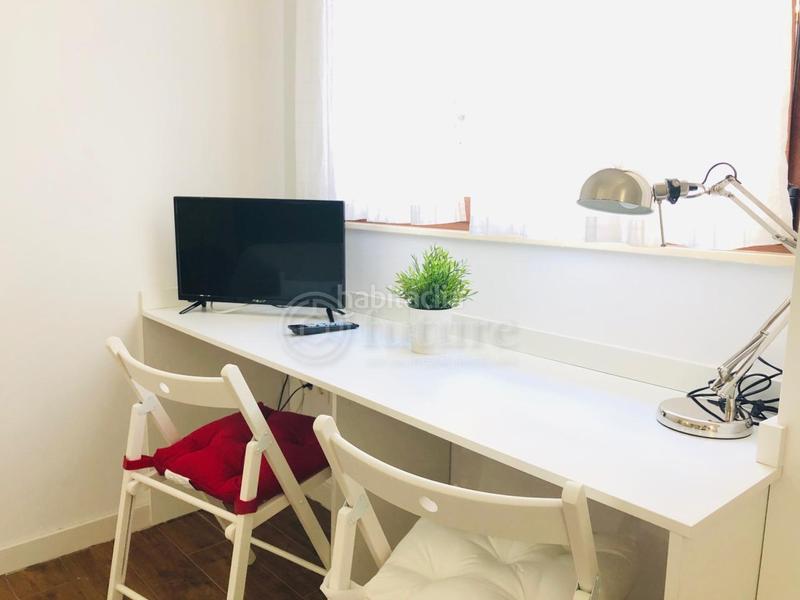 Foto 0a27c478-1776-466a-8d79-8762623dd75d. Rent studio with heating pool in Teso de la Feria - Arrabal Salamanca