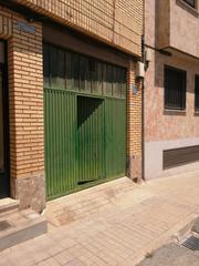 Aparcament cotxe  Calle salmerón. Venta de local-garaje -posibilidad de reconvertir a vivienda o a