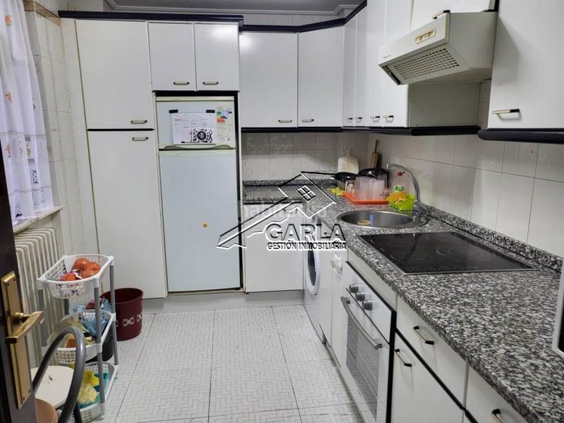 Foto a3e41243-b497-464e-99a1-a0aeddbb3bf1. Flat with heating parking in Sancti Spiritus - San Juan Salamanca