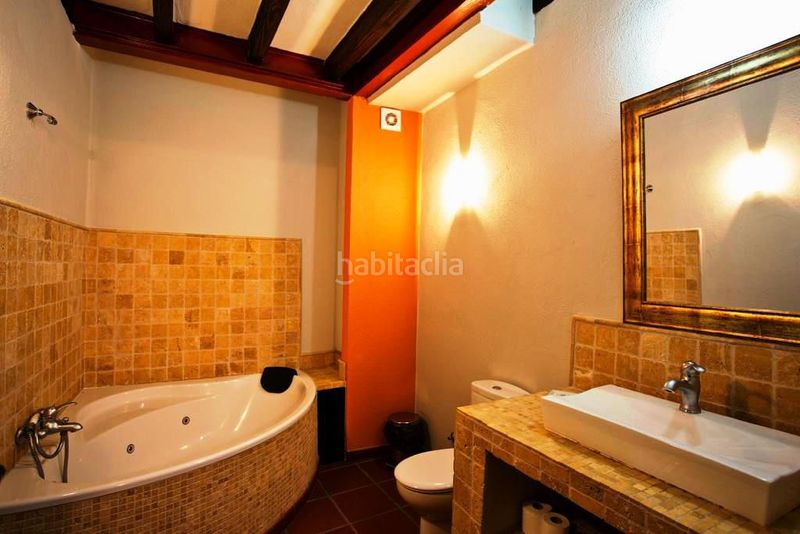 Foto 6b2bd06e-7788-4117-9b3a-0dc27d2e45cb. Local comercial a Sequeros