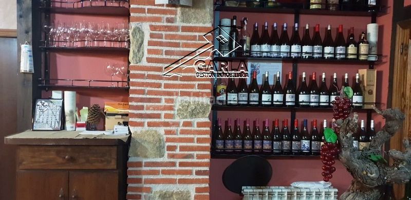 Foto f406561c-ca78-4cd1-8b4a-3aff047efc8d. Local comercial a Sequeros