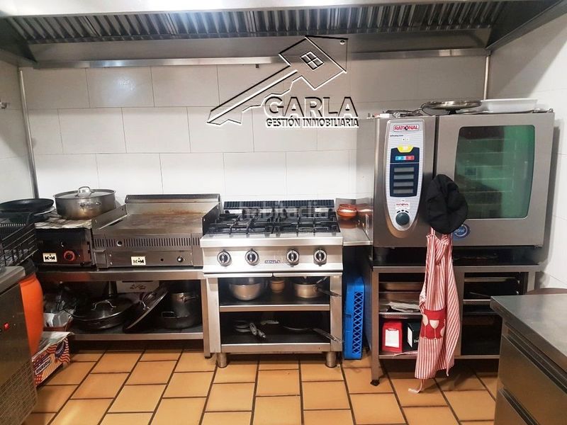 Foto fd2241ad-1d4a-4f7c-928c-a11cdcbf0af2. Local comercial a Sequeros