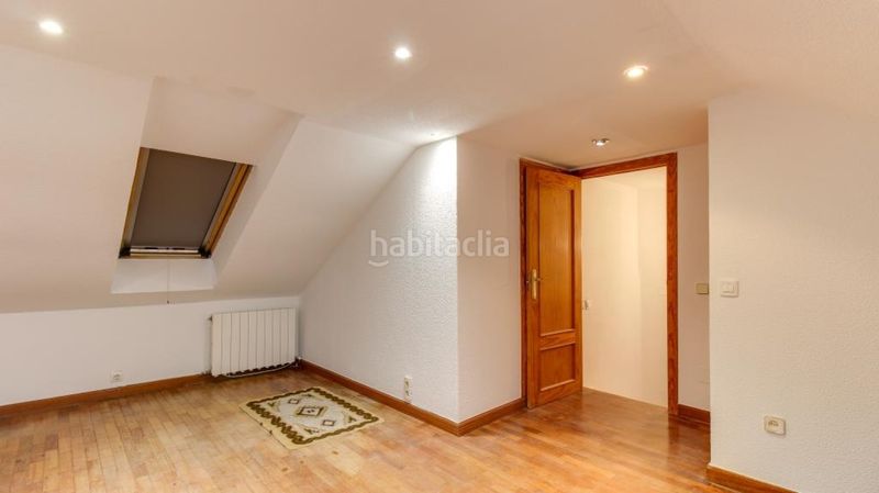 Foto 08d06bbd-084a-4e48-b924-da6e15c65fc7. Casa amb calefacció aparcament piscina a Cabrerizos