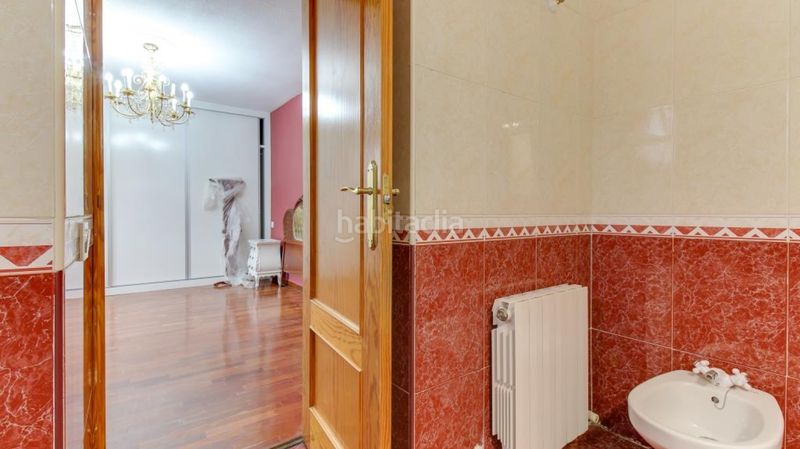 Foto bb30c947-8177-45b6-9227-57854520aa21. Casa amb calefacció aparcament piscina a Cabrerizos