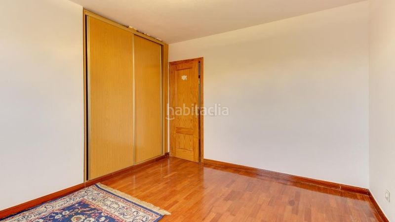 Foto c2e12ed3-d861-46ea-93aa-206212862e7c. Casa amb calefacció aparcament piscina a Cabrerizos