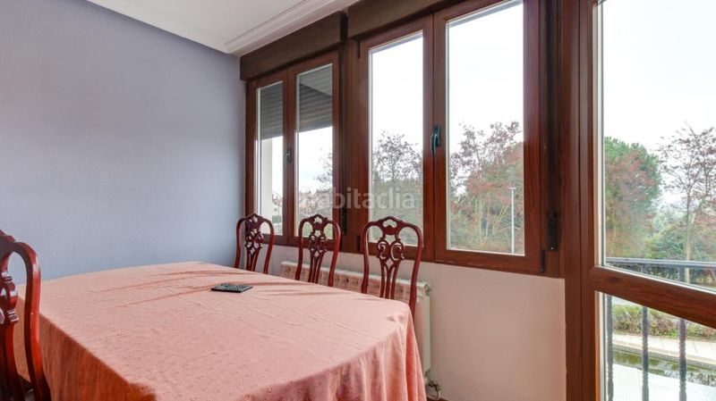Foto decd0b21-f531-46a0-b5d6-3dc58e27b4a9. Casa amb calefacció aparcament piscina a Cabrerizos